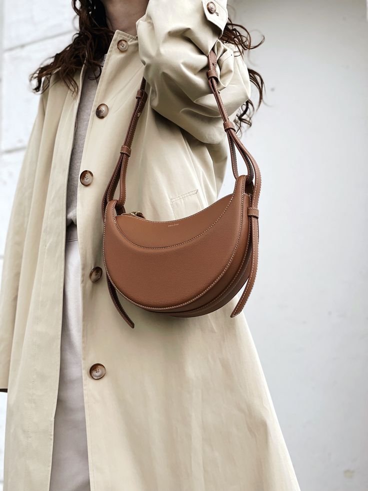 Polène Numéro Dix styled with a casual everyday outfit